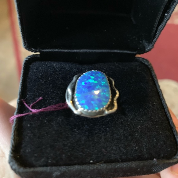 Sterling OPAL - Picture 1 of 4